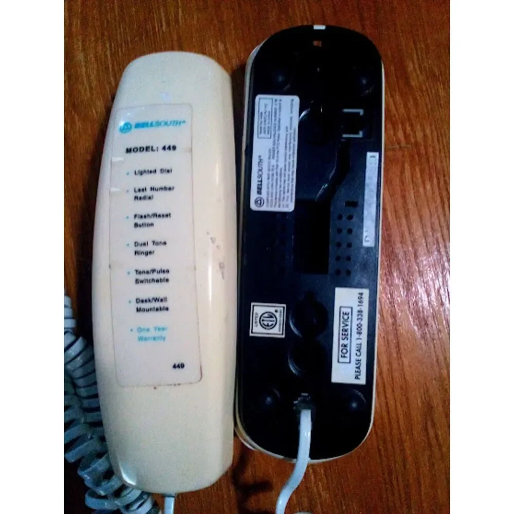 Bell South Telephone Handheld Desk Wall Mountable Push Button Hard Wired Light